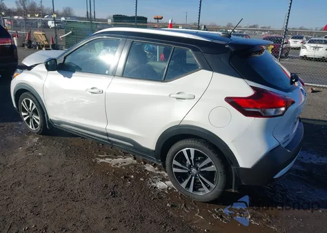 2019 Nissan Kicks Sr из США, поврежденный, VIN 3N1CP5CU9KL513566